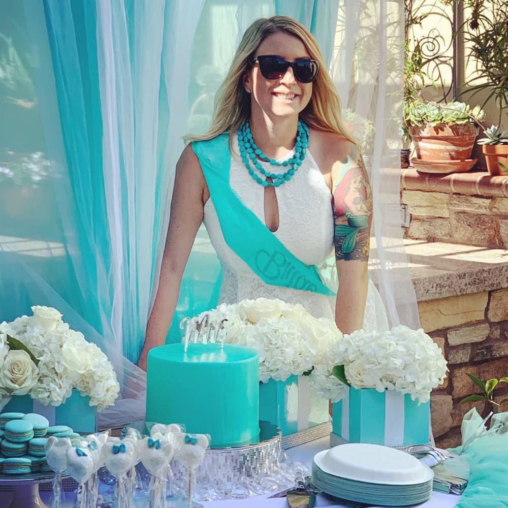 Meet your Posher, Christina